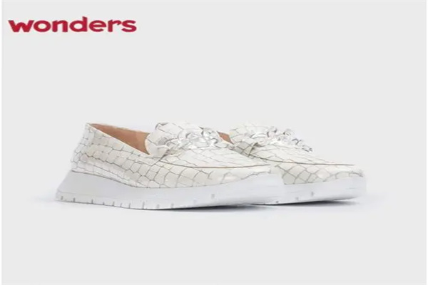 WONDERS鞋业