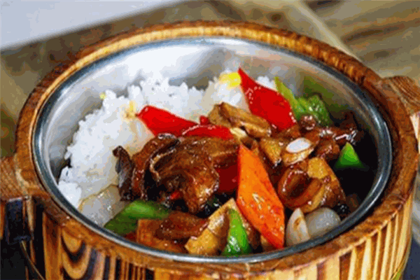 桶桶金木桶饭