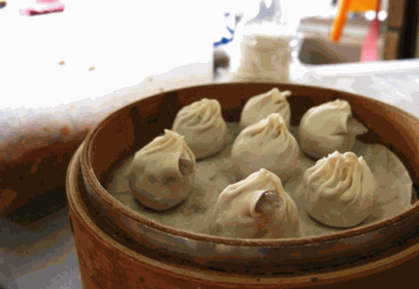 忆蒸品汤包