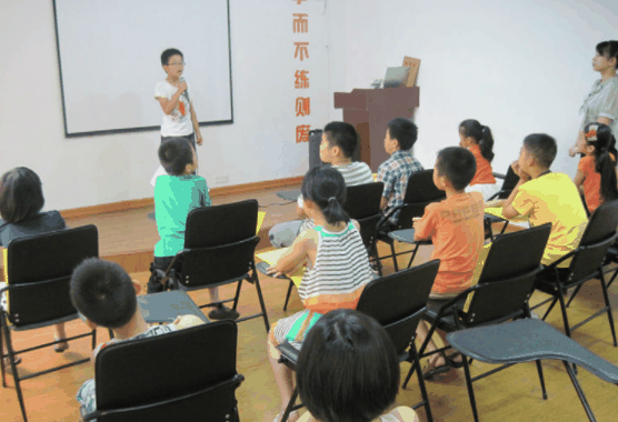 糖果口才培训学校