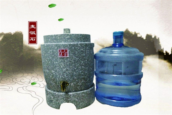 麦饭石净水器