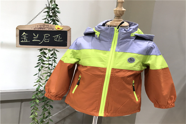 金兰尼亚童装加盟