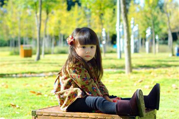 小苹果儿童摄影加盟