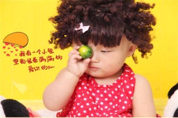 鲁冰花儿童摄影加盟