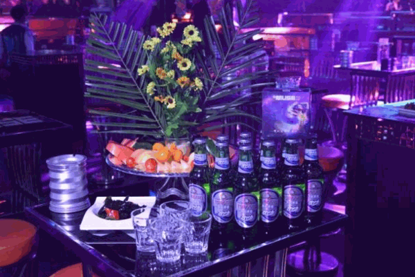 缪斯酒吧