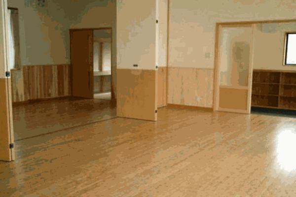 通贵竹地板