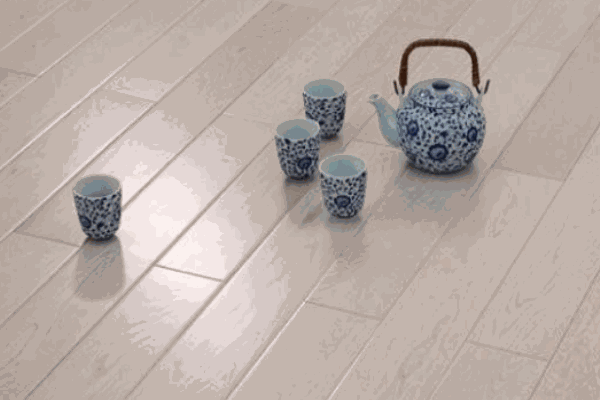 虹象地板