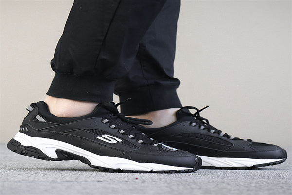 Skechers斯凯奇鞋