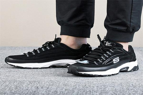 Skechers斯凯奇鞋