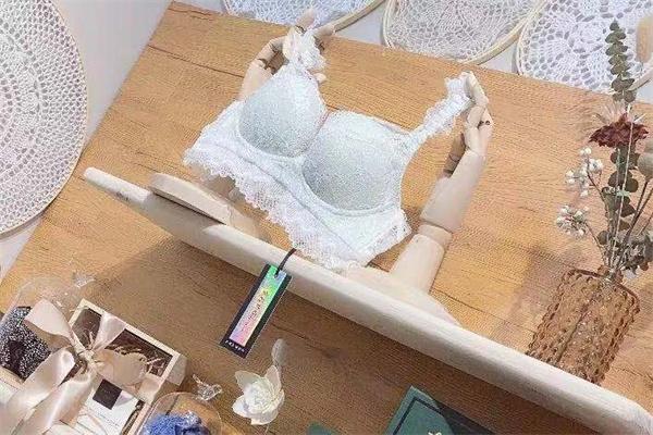 珍芙妮内衣