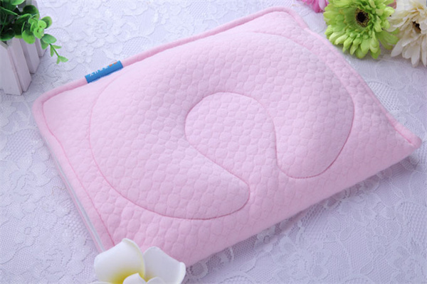  怪怪滴婴儿用品加盟