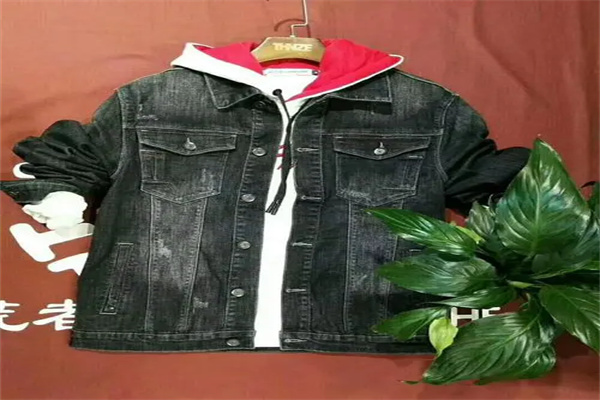 拓荒者服饰
