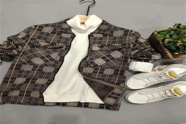 拓荒者服饰