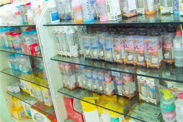 抱抱宝贝婴儿用品加盟