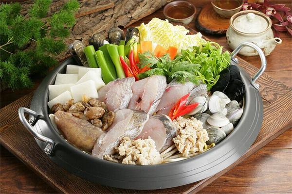 拾发打边炉海鲜火锅