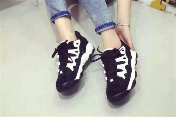 思凯捷鞋业加盟