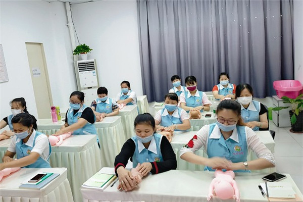 惠欣母婴护理培训加盟