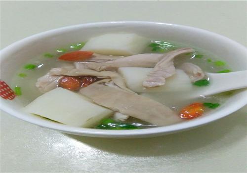 煲唻猪肚鸡