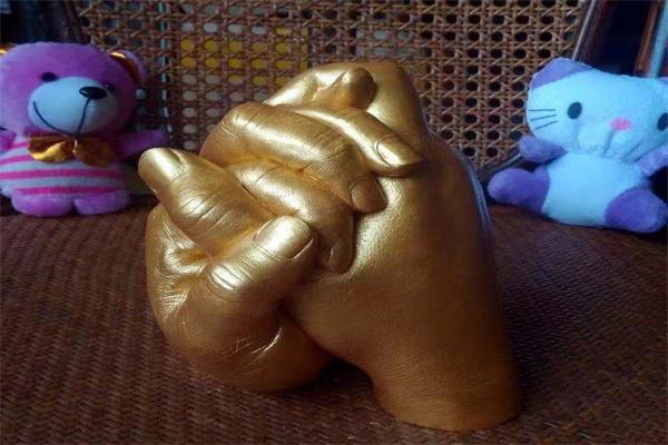 金脚印婴儿用品