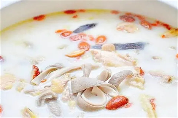 鑫园猪肚鸡