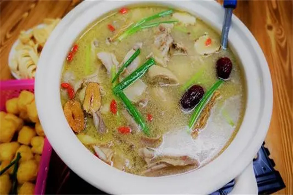 好滋味猪肚鸡火锅