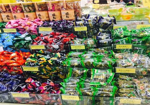 七嘴八舌休闲食品