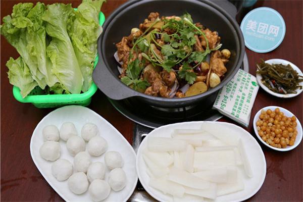 老牌及品鸡猪肚鸡