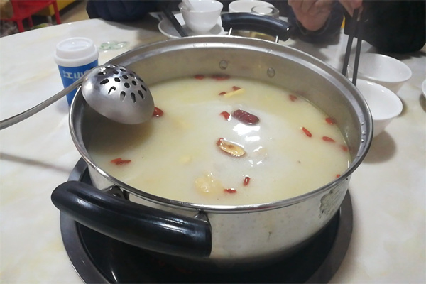 淼福鑫猪肚鸡