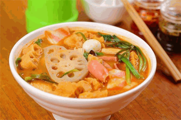 香鸣客麻辣烫