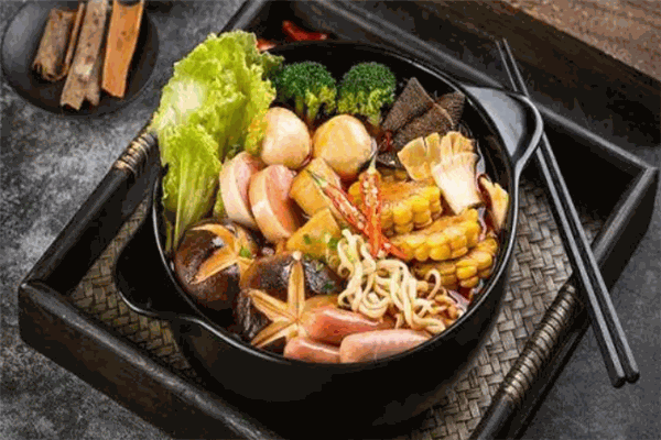 香鸣客麻辣烫