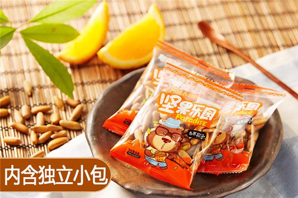 憨豆熊干果店