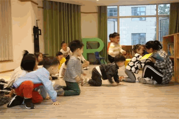 芽芽学语主持培训