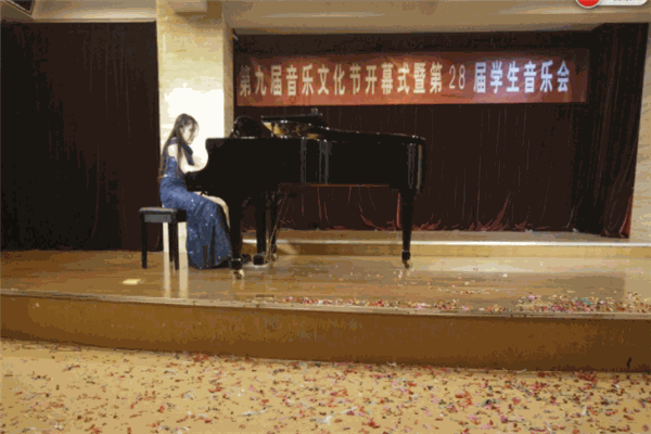 蔡继琨音乐学院