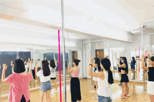 聚星舞蹈培训