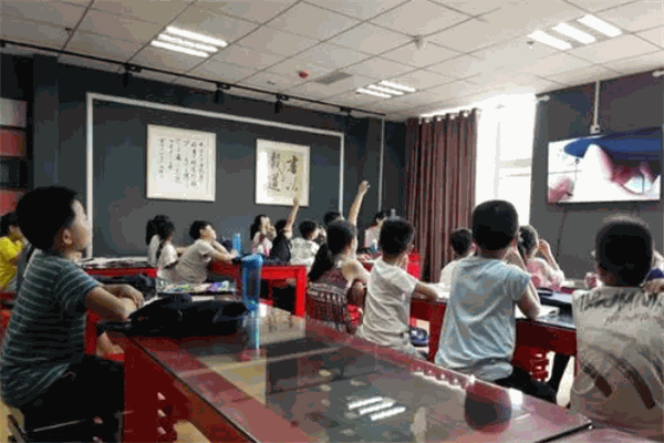 启迪艺术教育