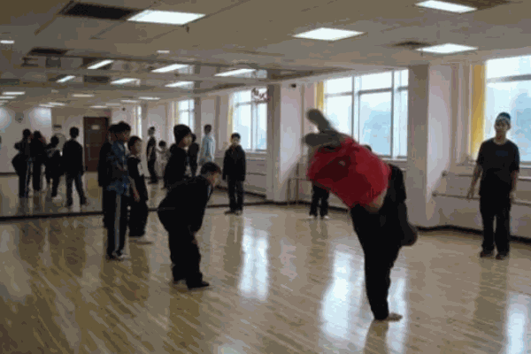 pd街舞舞蹈培训