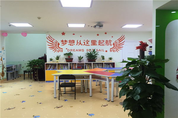 小书童托管加盟
