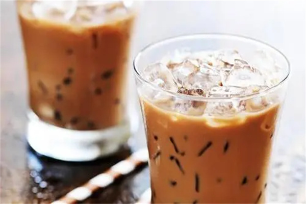 汁汁优味奶茶