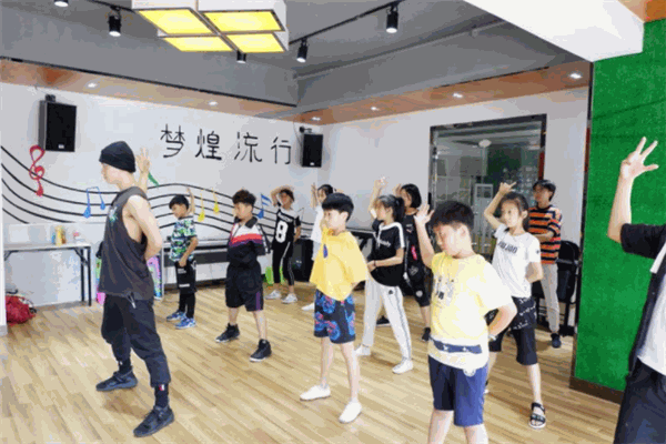 梦煌音乐