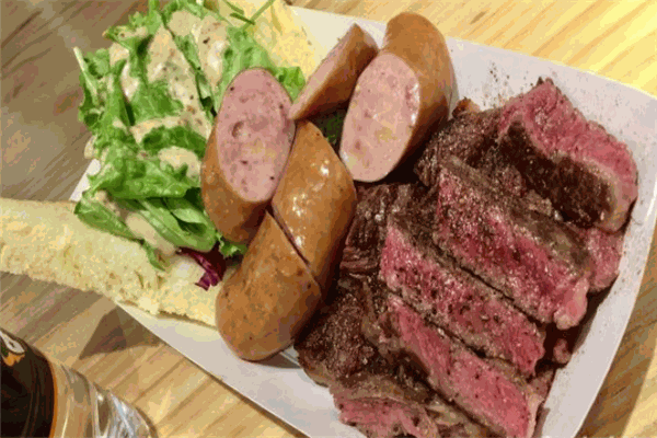 米灵顿立食牛排