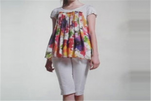 德清莱姿服装有限公司
