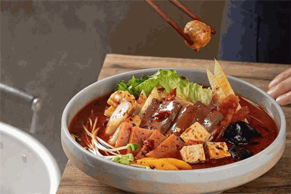 辣王辣后麻辣烫