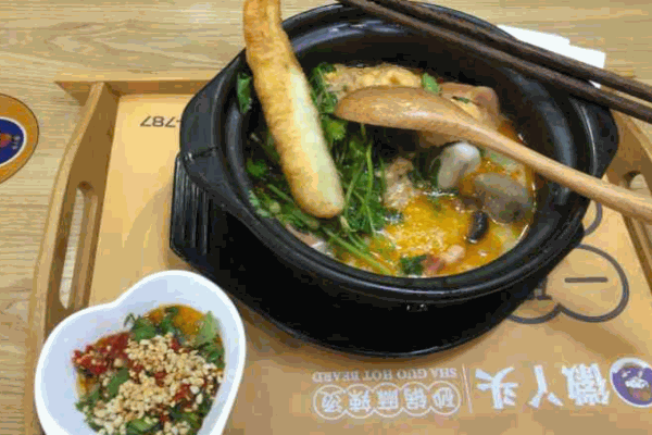 徽丫头砂锅麻辣烫