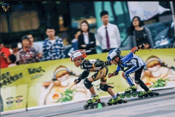 飞鹰轮滑