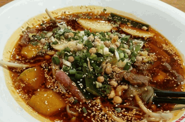红唇油泼冒菜