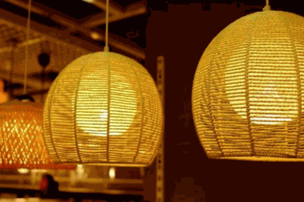 东来灯饰