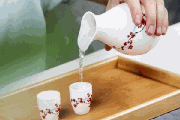 萃安白酒