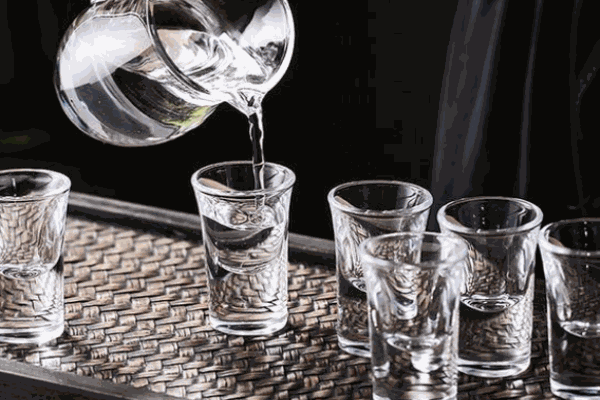 德顺和白酒