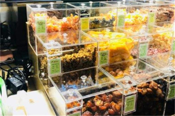 梅子乐乐休闲食品加盟