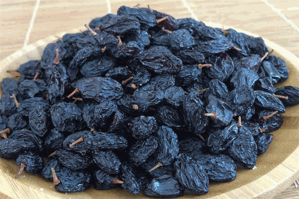 梅来梅去休闲零食加盟